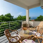 Olive Sea View * Mimice