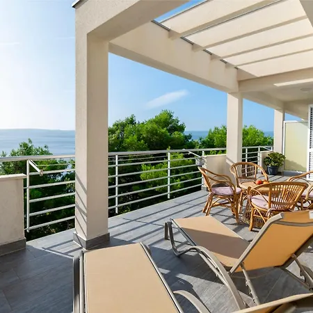 Olive Sea View *