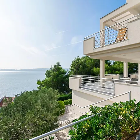 Olive Sea View Apartmán