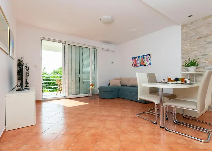 Olive Sea View Apartman *